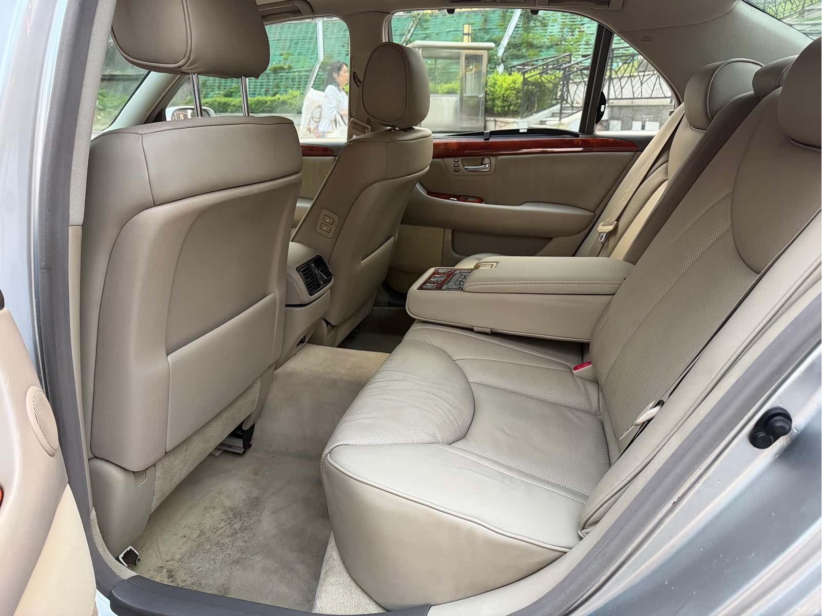 Lexus LS, 2003 17