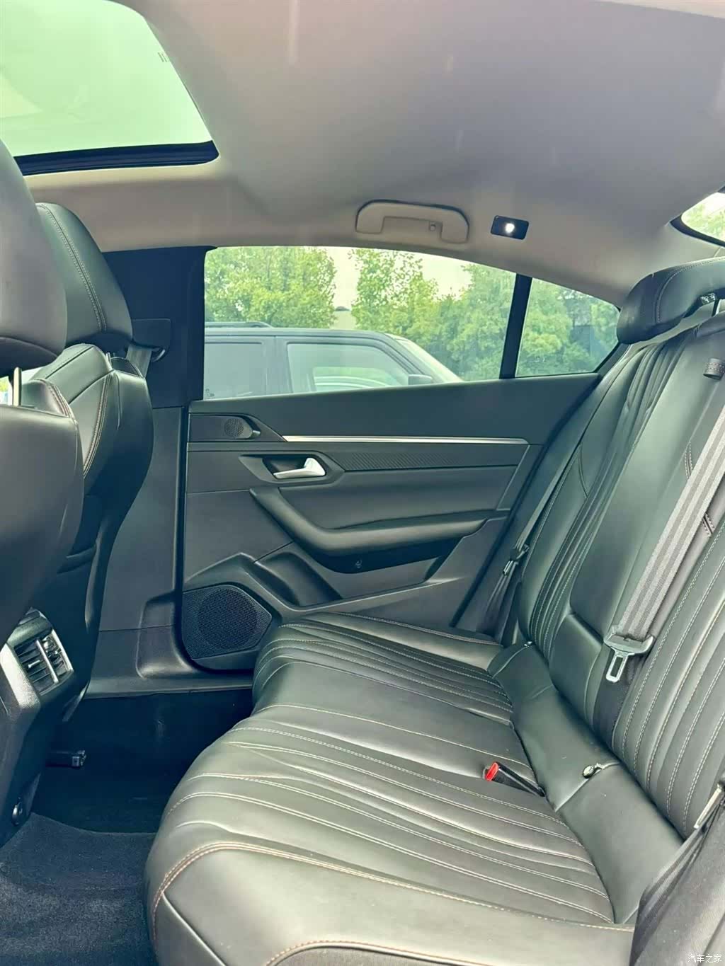 Peugeot 508L, 2019 все фото