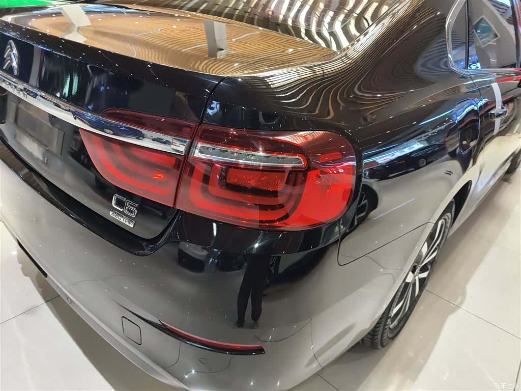 Citroen C6, 2019 24