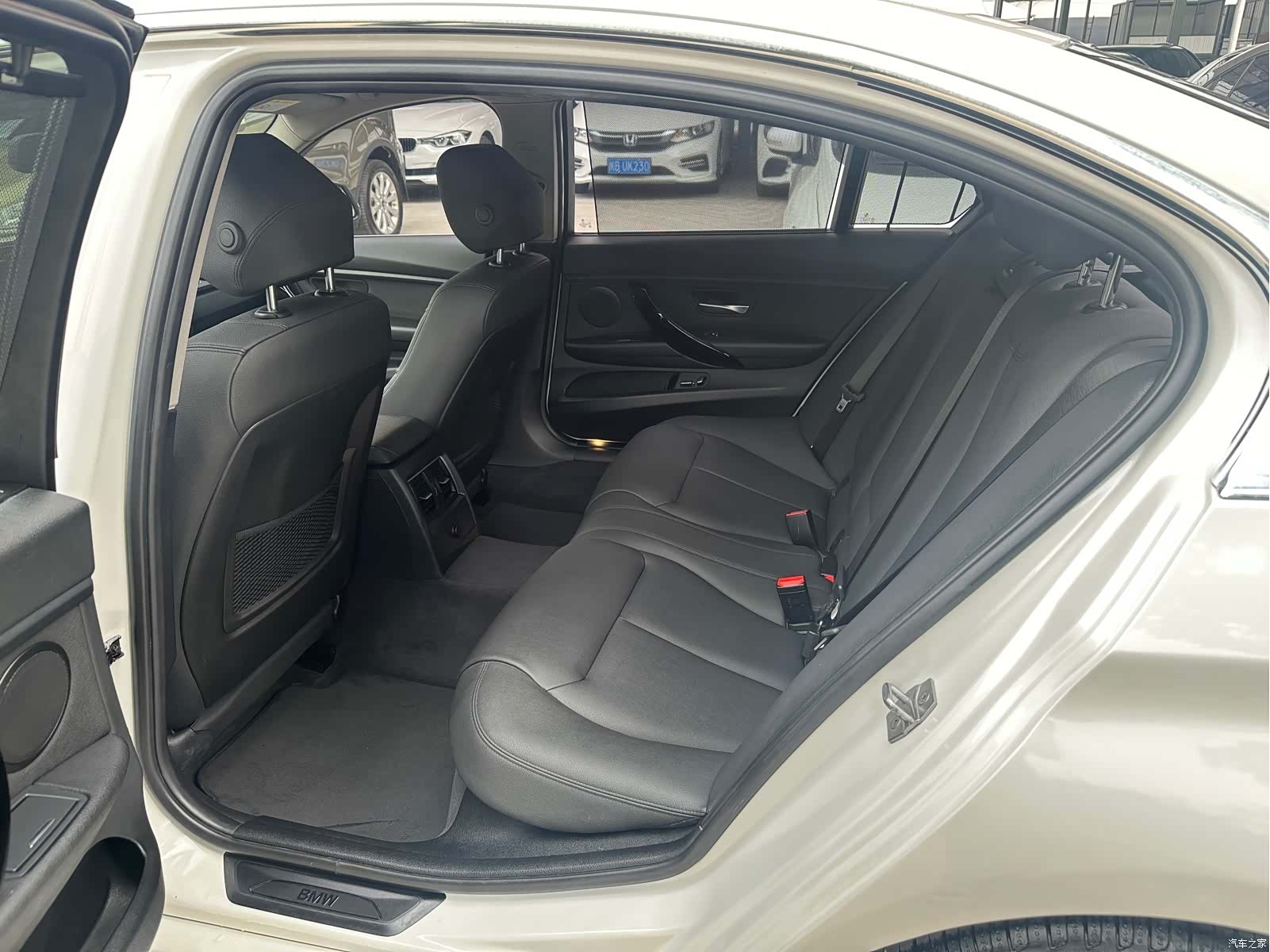 BMW 3 Series, 2017 7