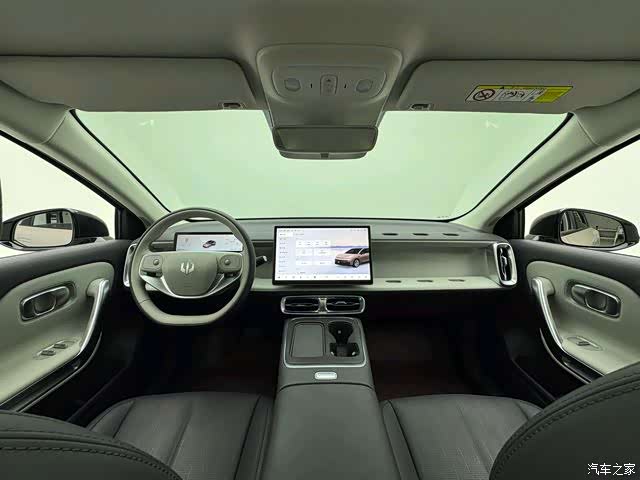 Leapmotor B01, 2025 8
