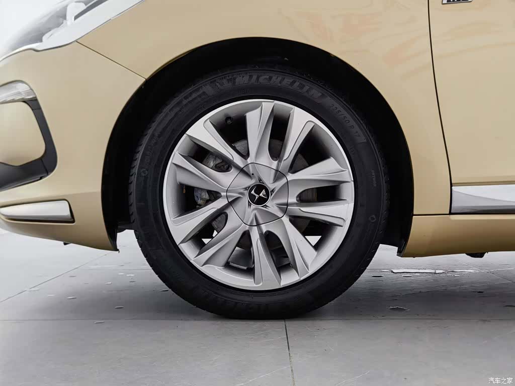 DS THP160, 2015 17