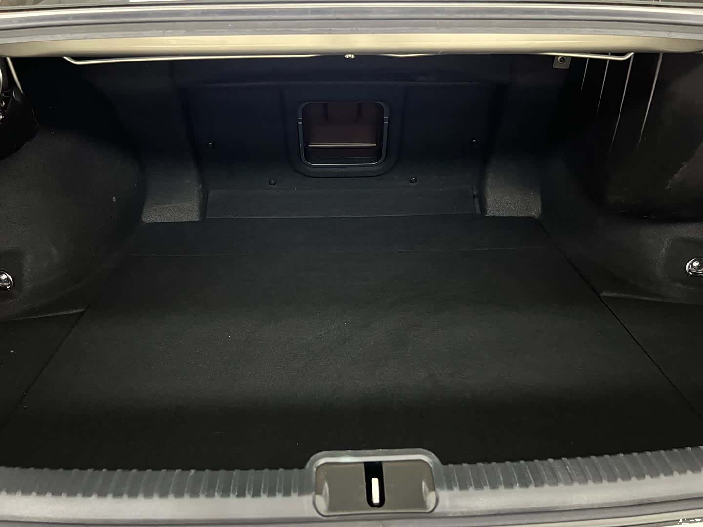 Lexus ES, 2019 27
