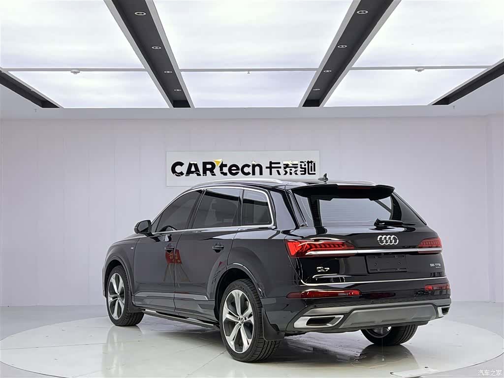 Audi Q7, 2021 7