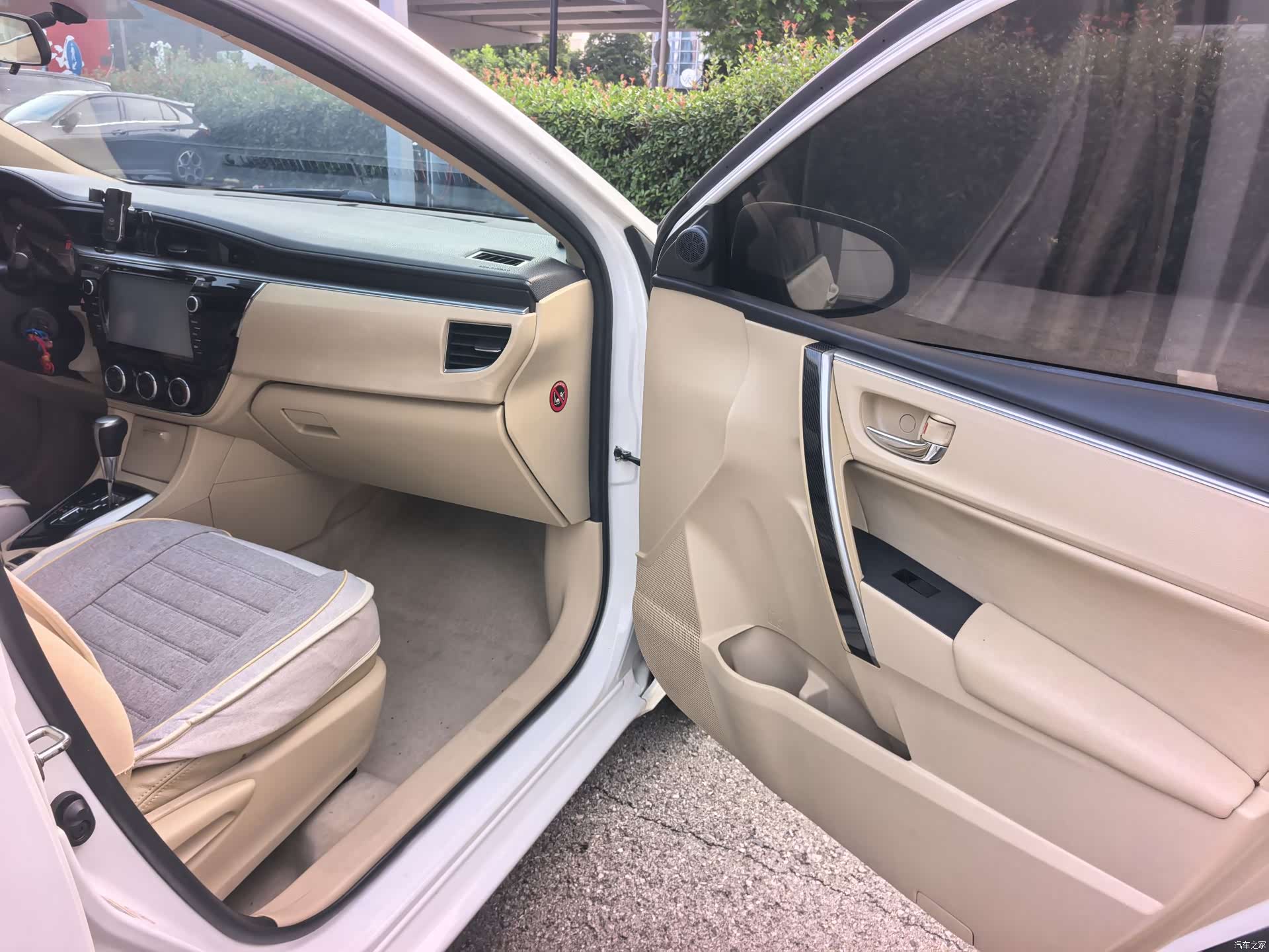 Toyota Corolla, 2015 7