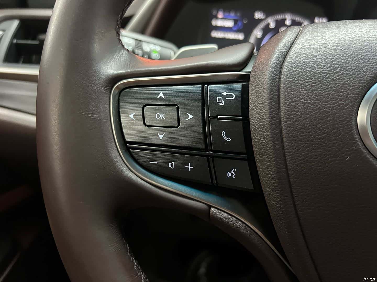 Lexus ES, 2019 20