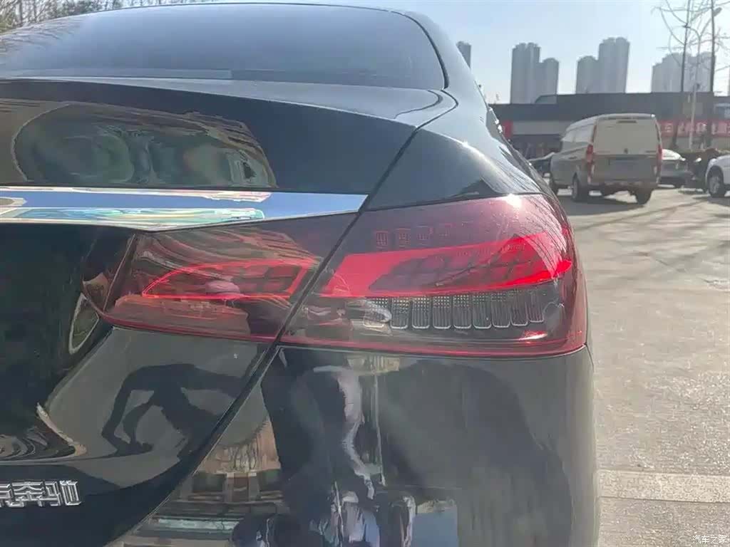 Mercedes-Benz E-Class, 2021 16