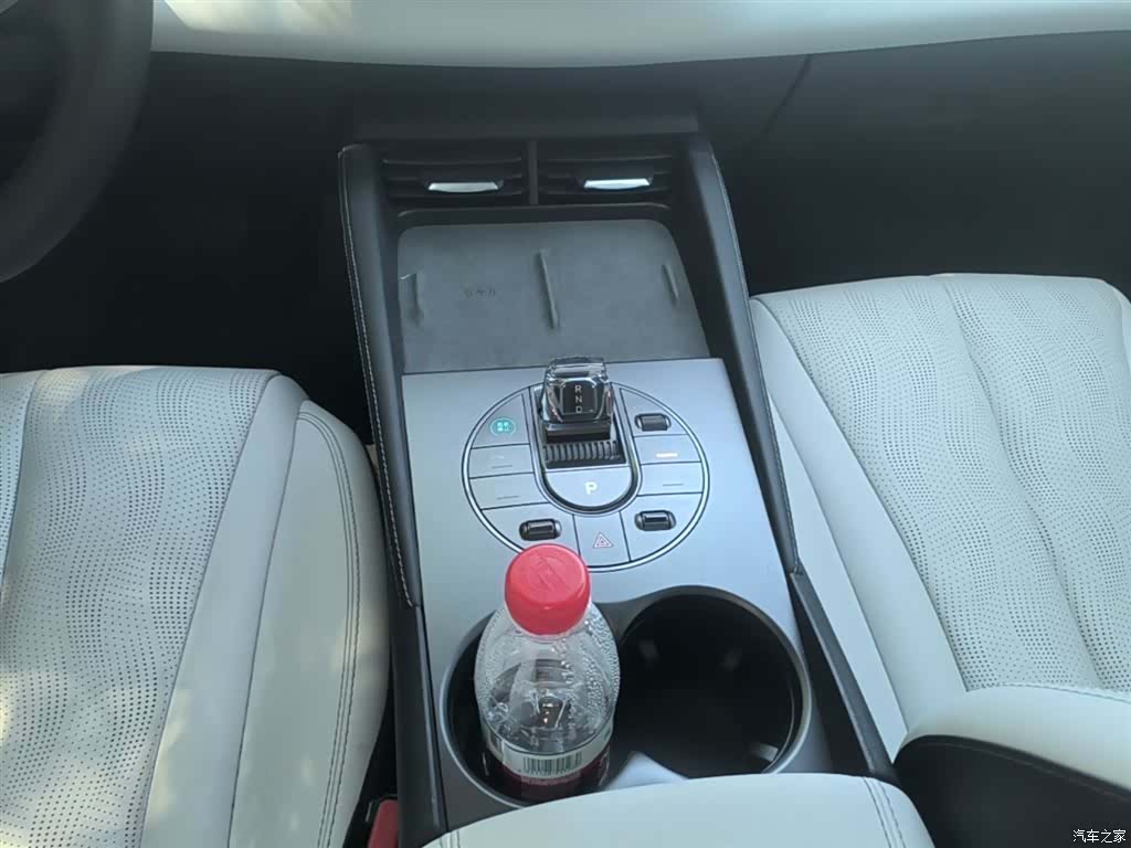 BYD Seal, 2025 14