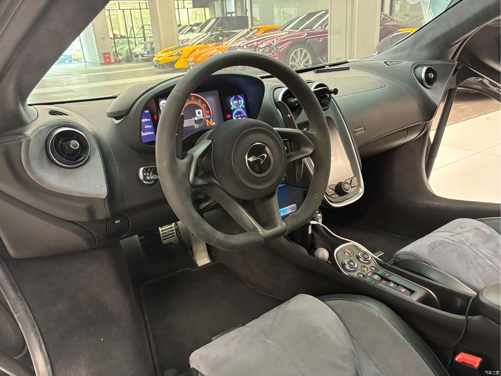 McLaren 570, 2016 11