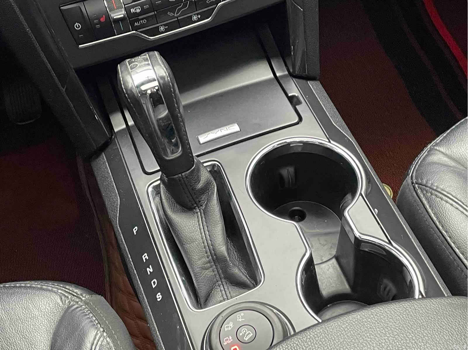 Ford Explorer, 2017 15