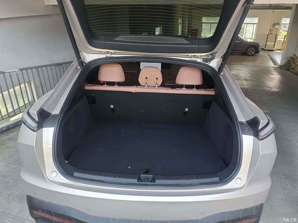 NIO L60, 2025 4