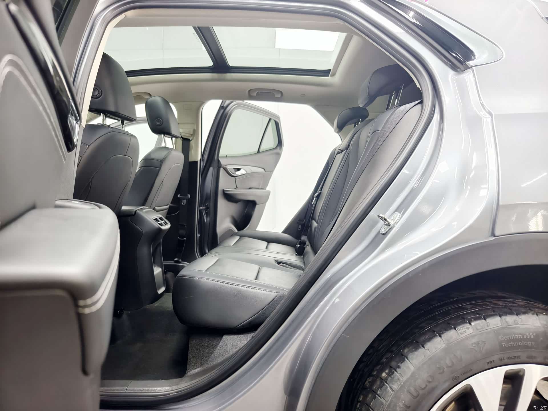 Buick Envision, 2022 13