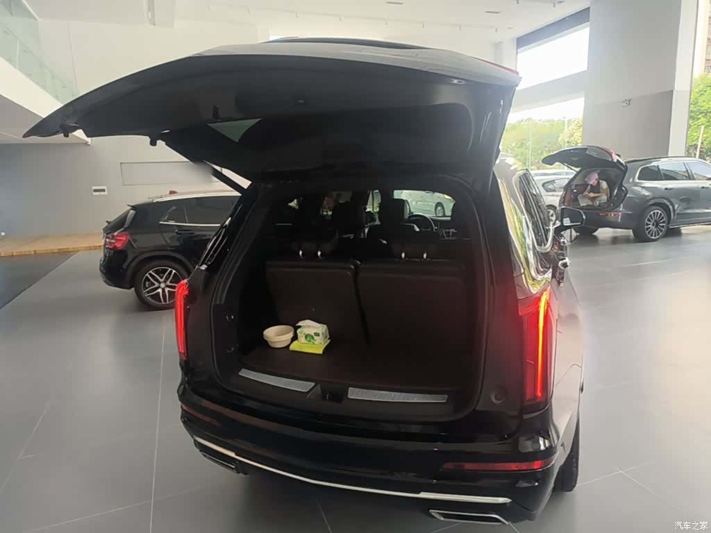 Cadillac XT6, 2022 19