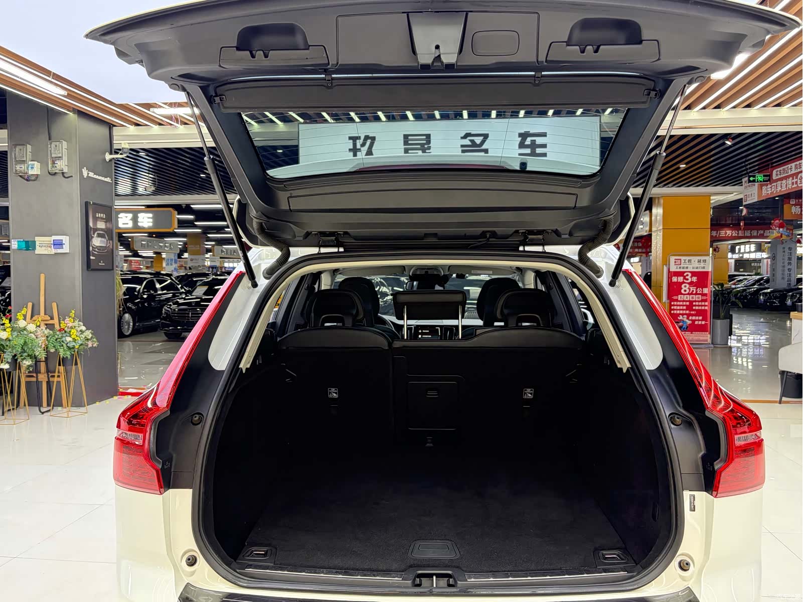 Volvo XC60, 2018 8