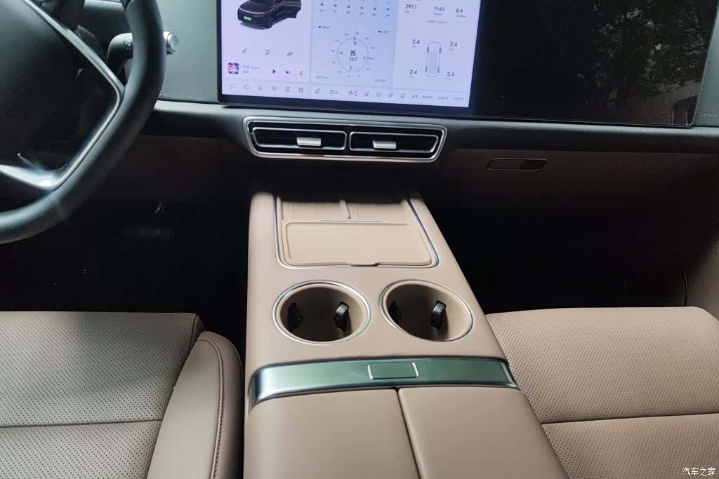 Li Auto L9, 2026 16