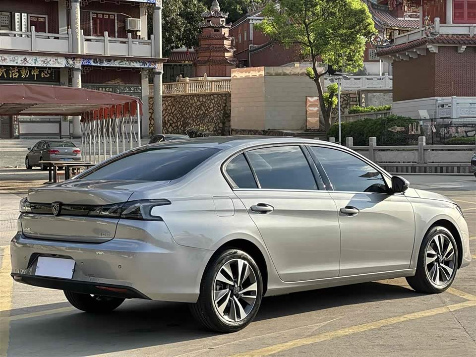Peugeot 408 Peugeot 408