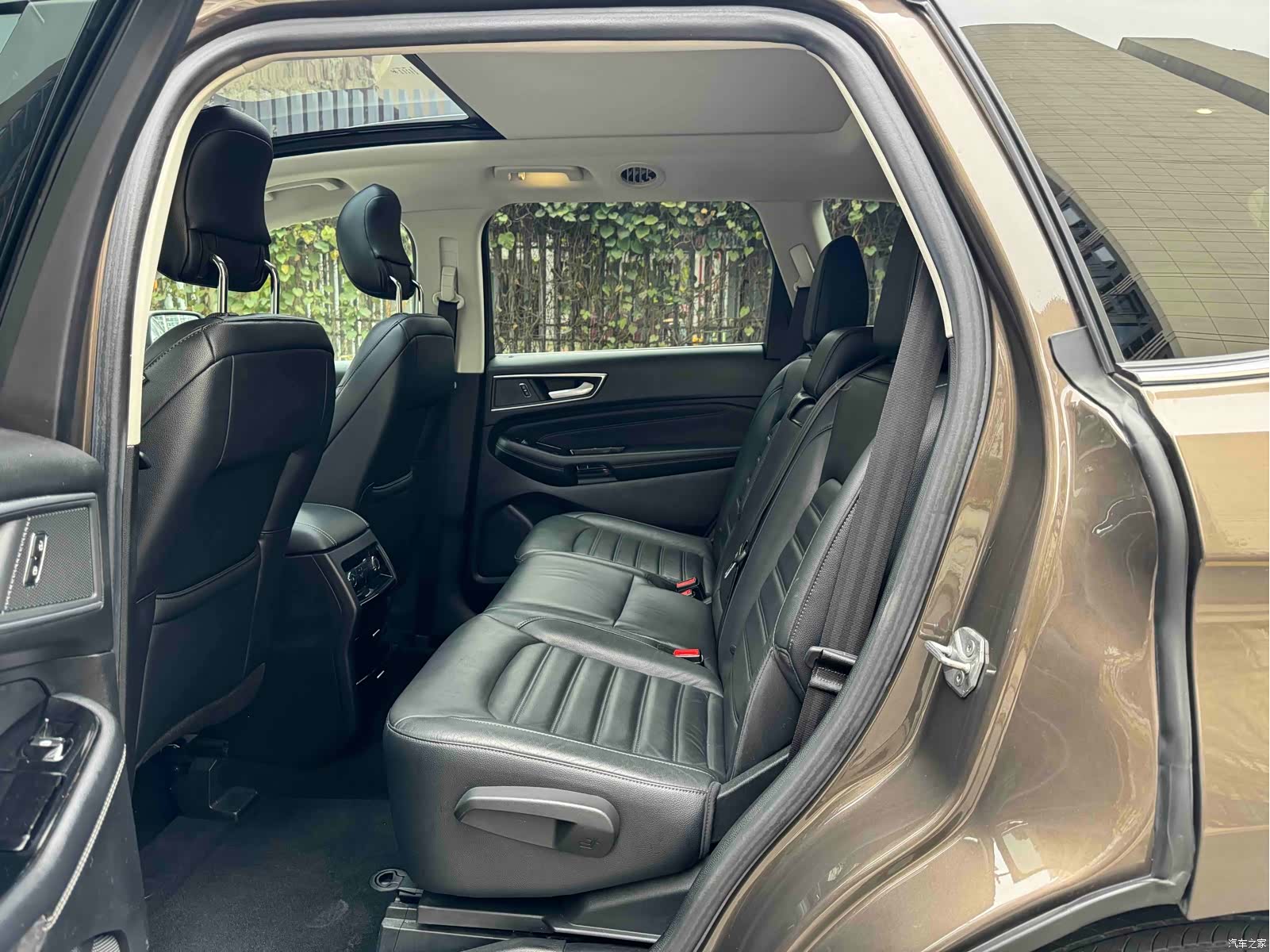 Ford Edge, 2016 11