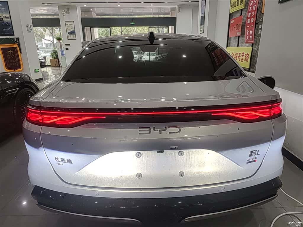 BYD Han, 2025 6