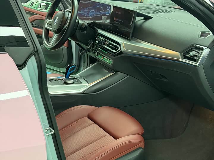 BMW i4 2022 eDrive40