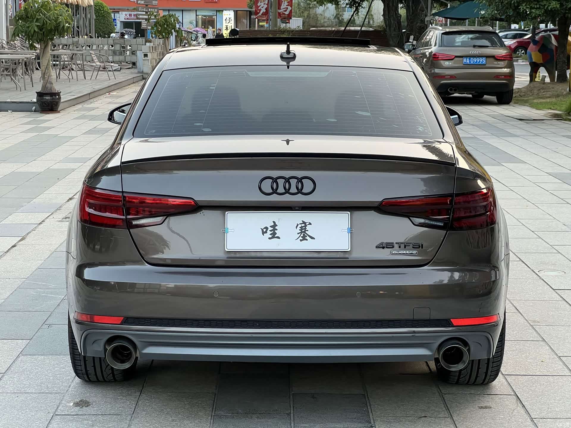 Audi A4L, 2018 7
