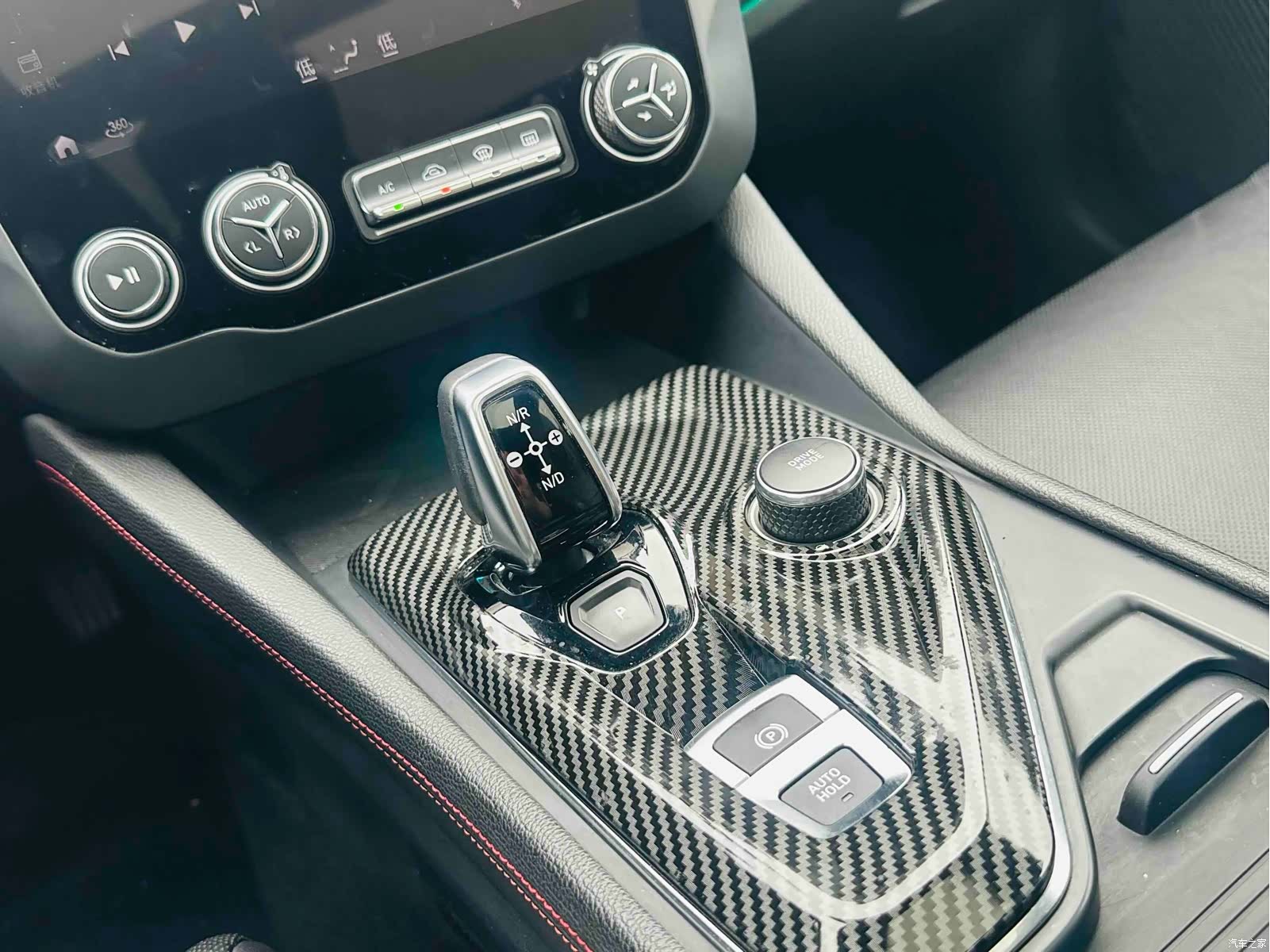 Lynk & Co 01, 2019 17