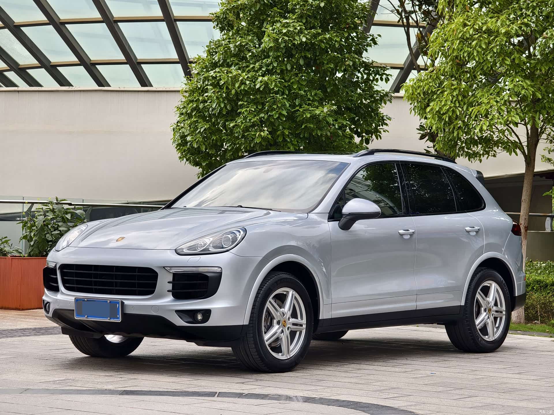 Porsche Cayenne, 2017 1
