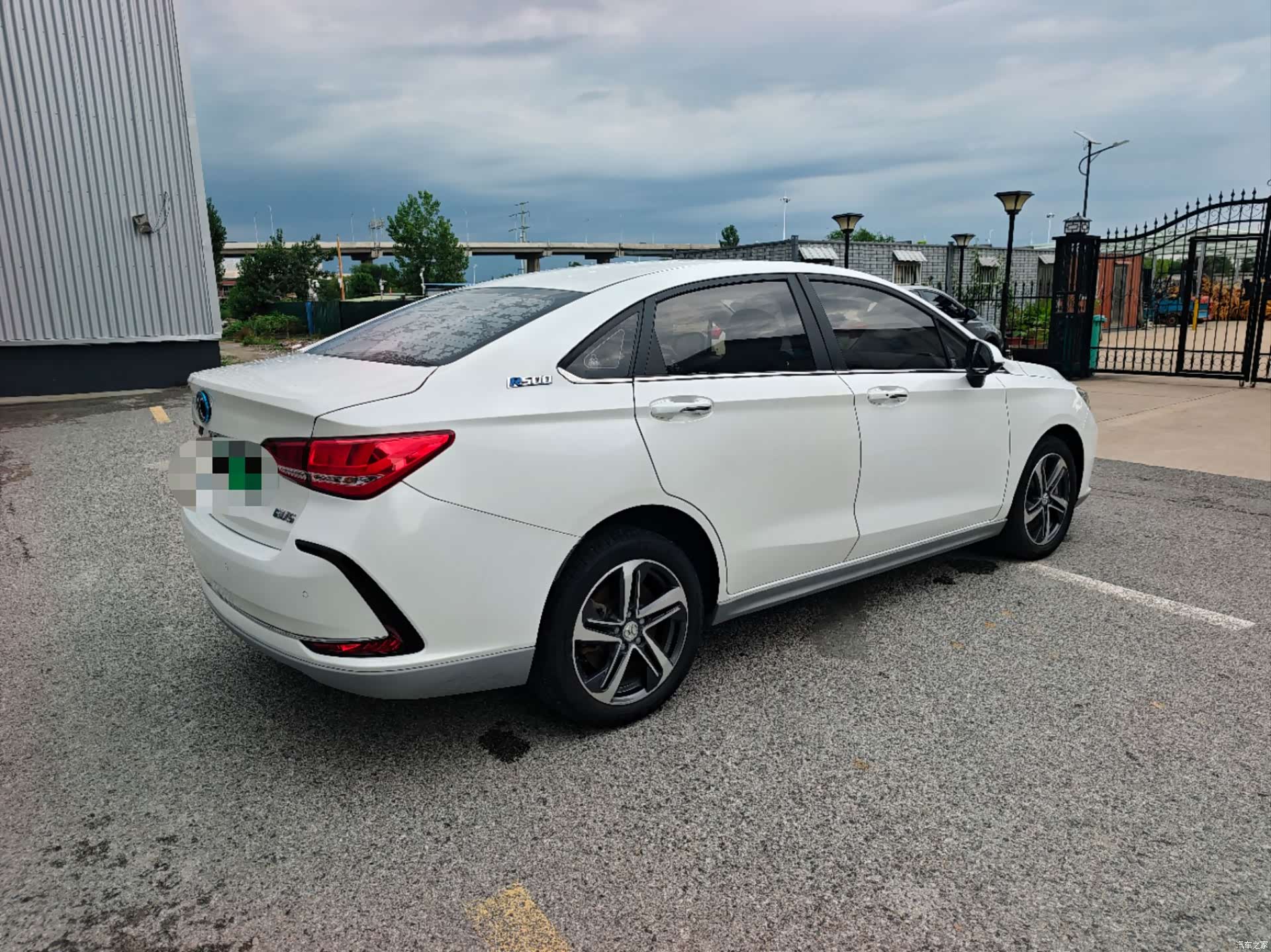 BAIC EU5, 2019 15