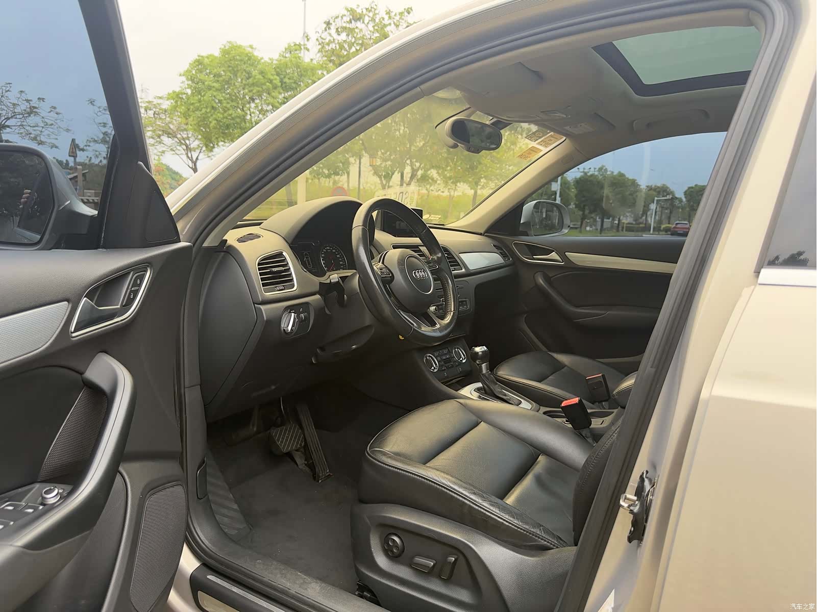 Audi Q3, 2015 11