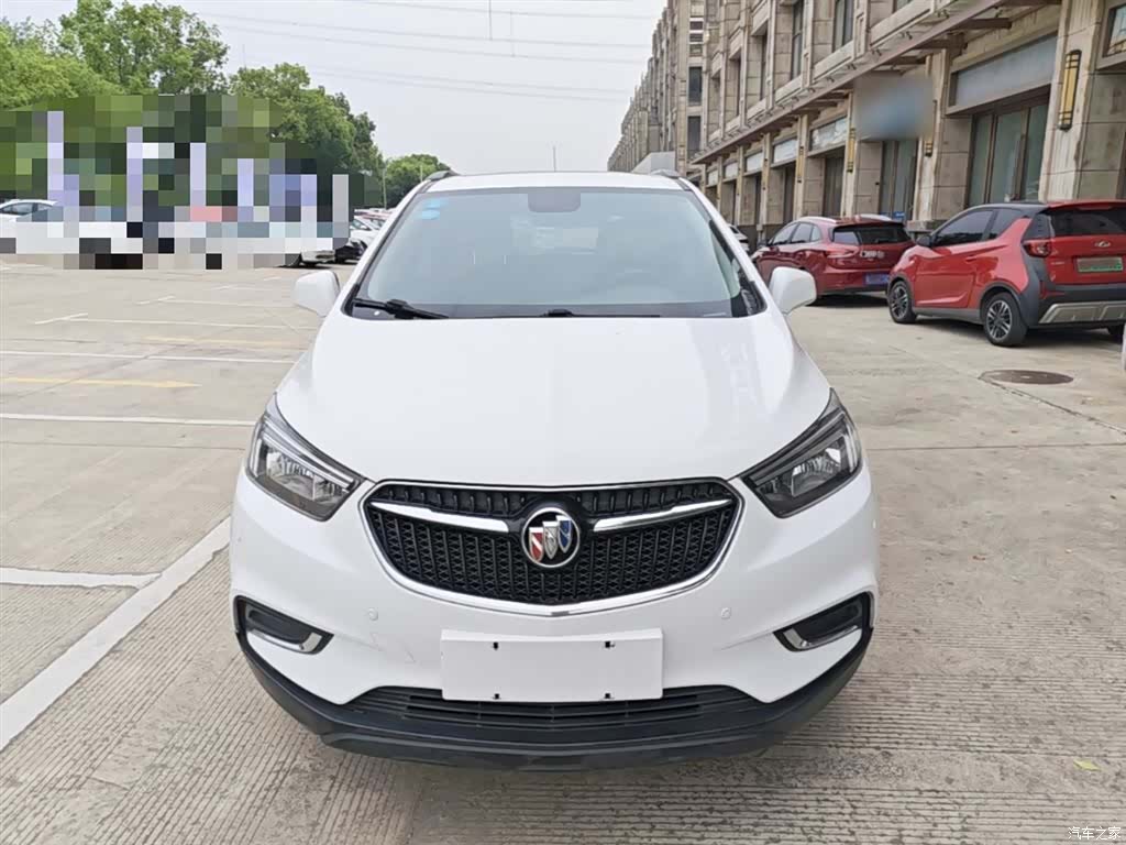 Buick Encore, 2018 3