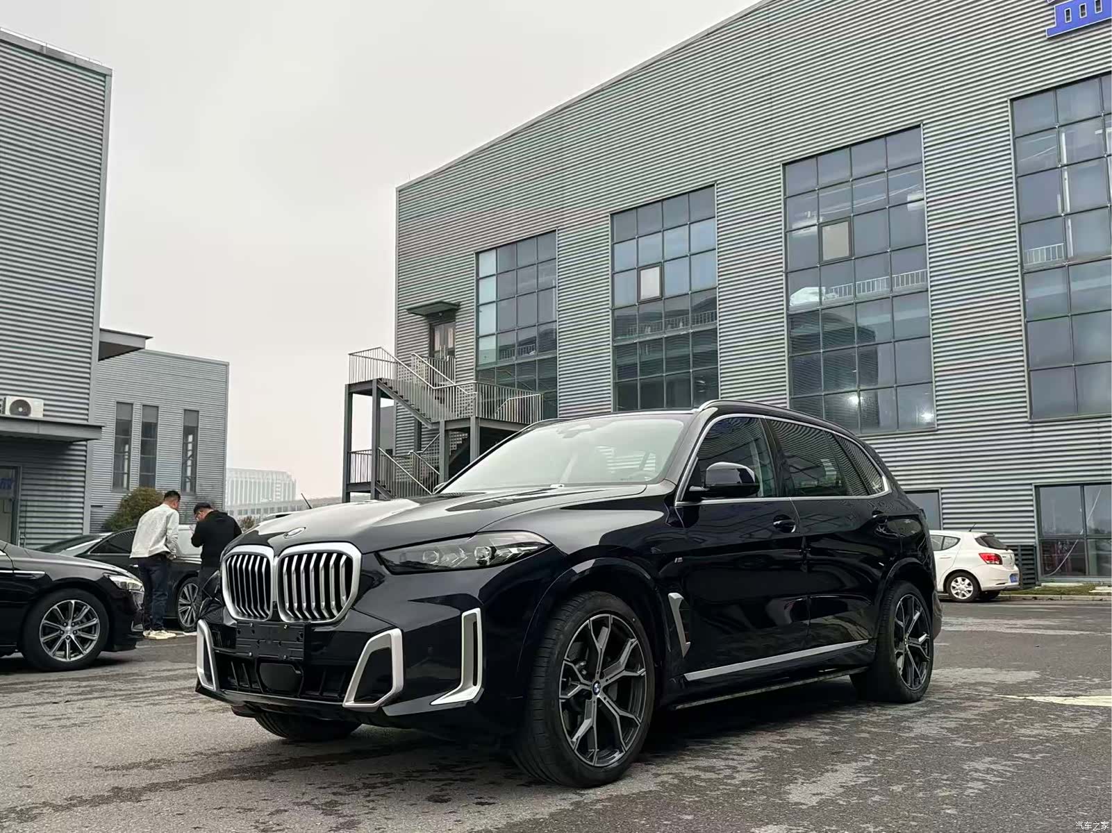 BMW X5, 2025 1