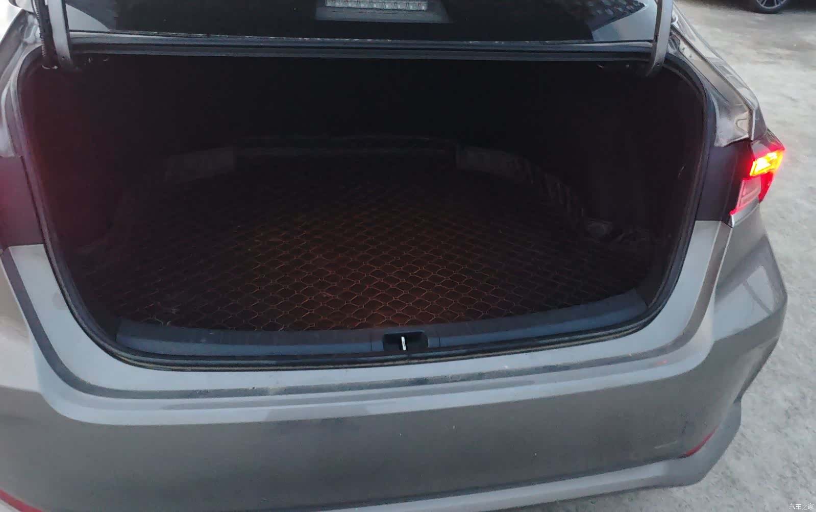 Toyota Corolla, 2021 7