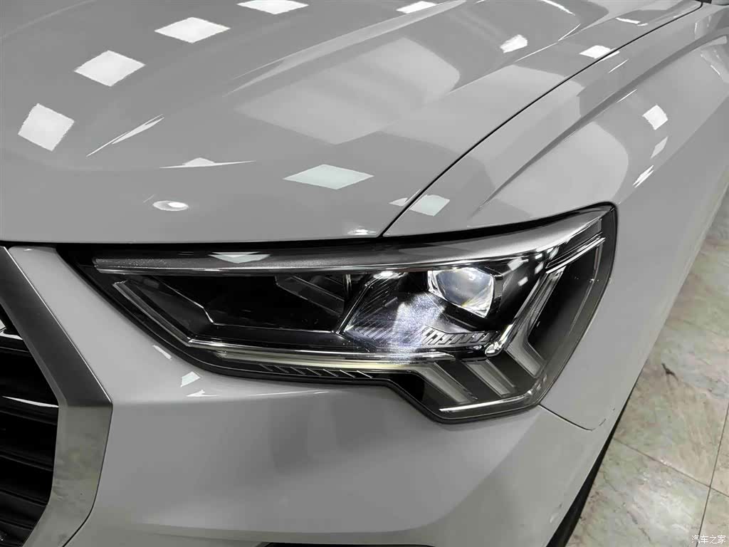 Audi Q3, 2023 18