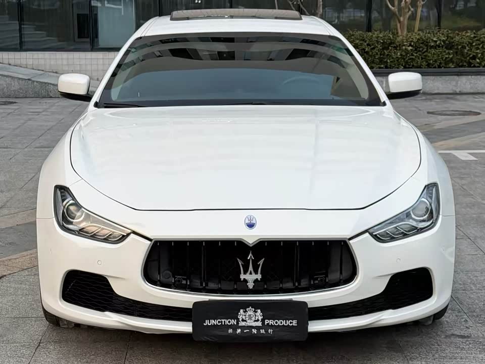 Maserati Ghibli Maserati Ghibli