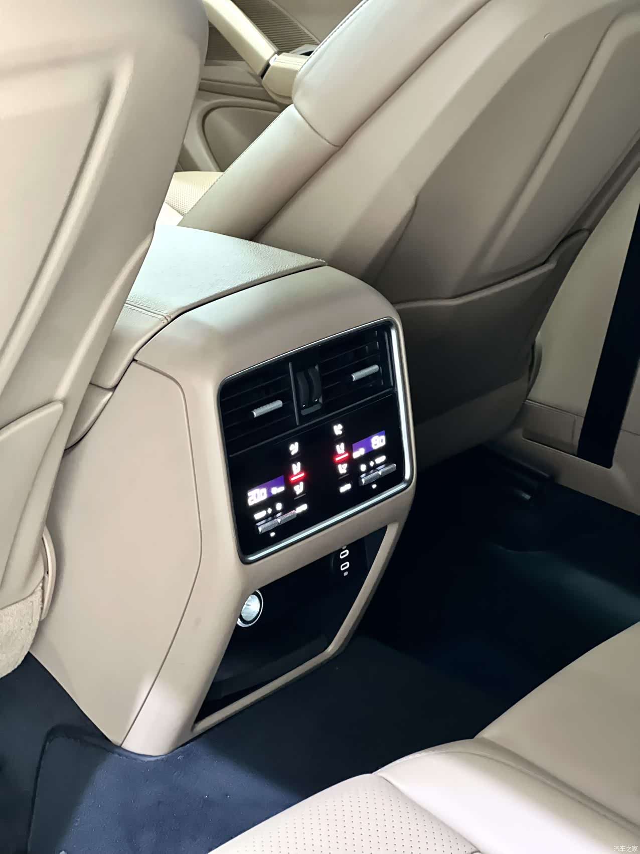 Porsche Cayenne, 2020 13