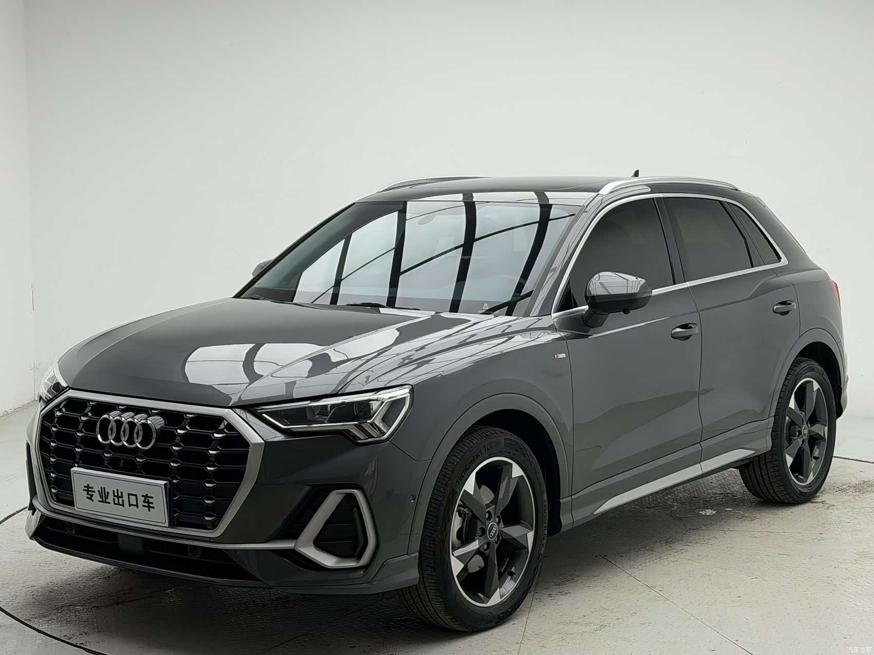 Audi Q3, 2022 1