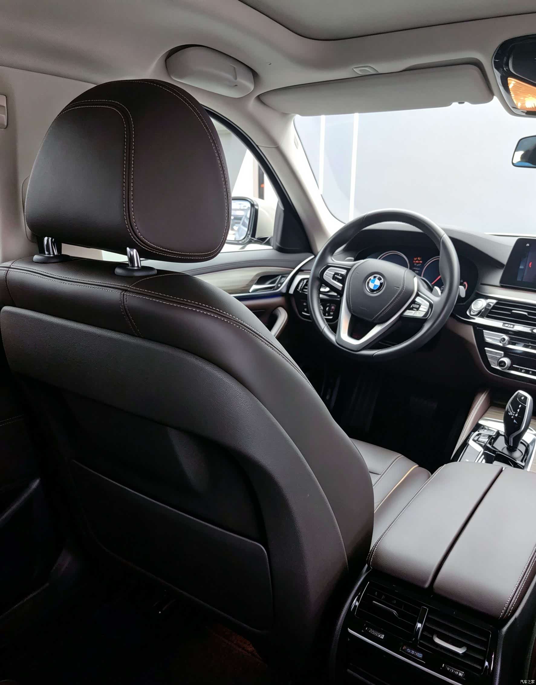 BMW 5 Series, 2018 12