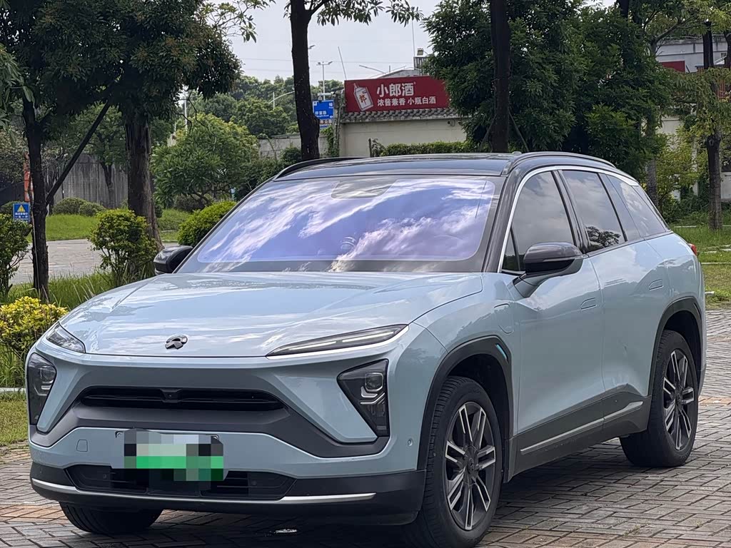 NIO ES6