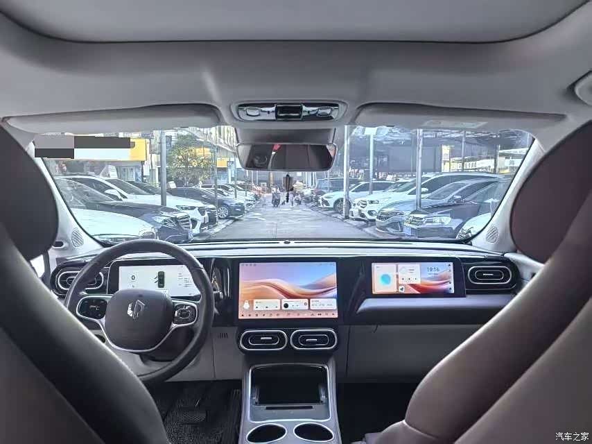Leapmotor C11, 2023 все фото