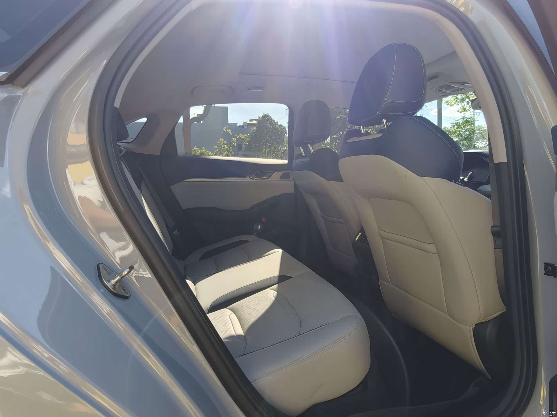 Geely Preface, 2023 22