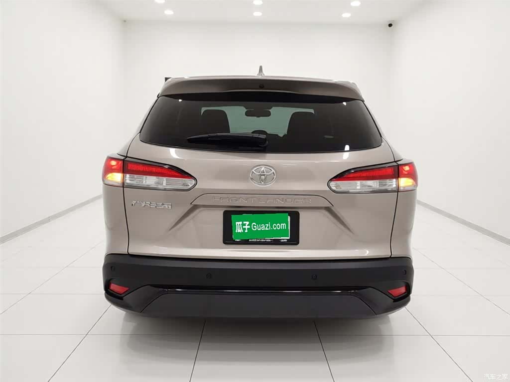 Toyota Frontlander, 2023 6