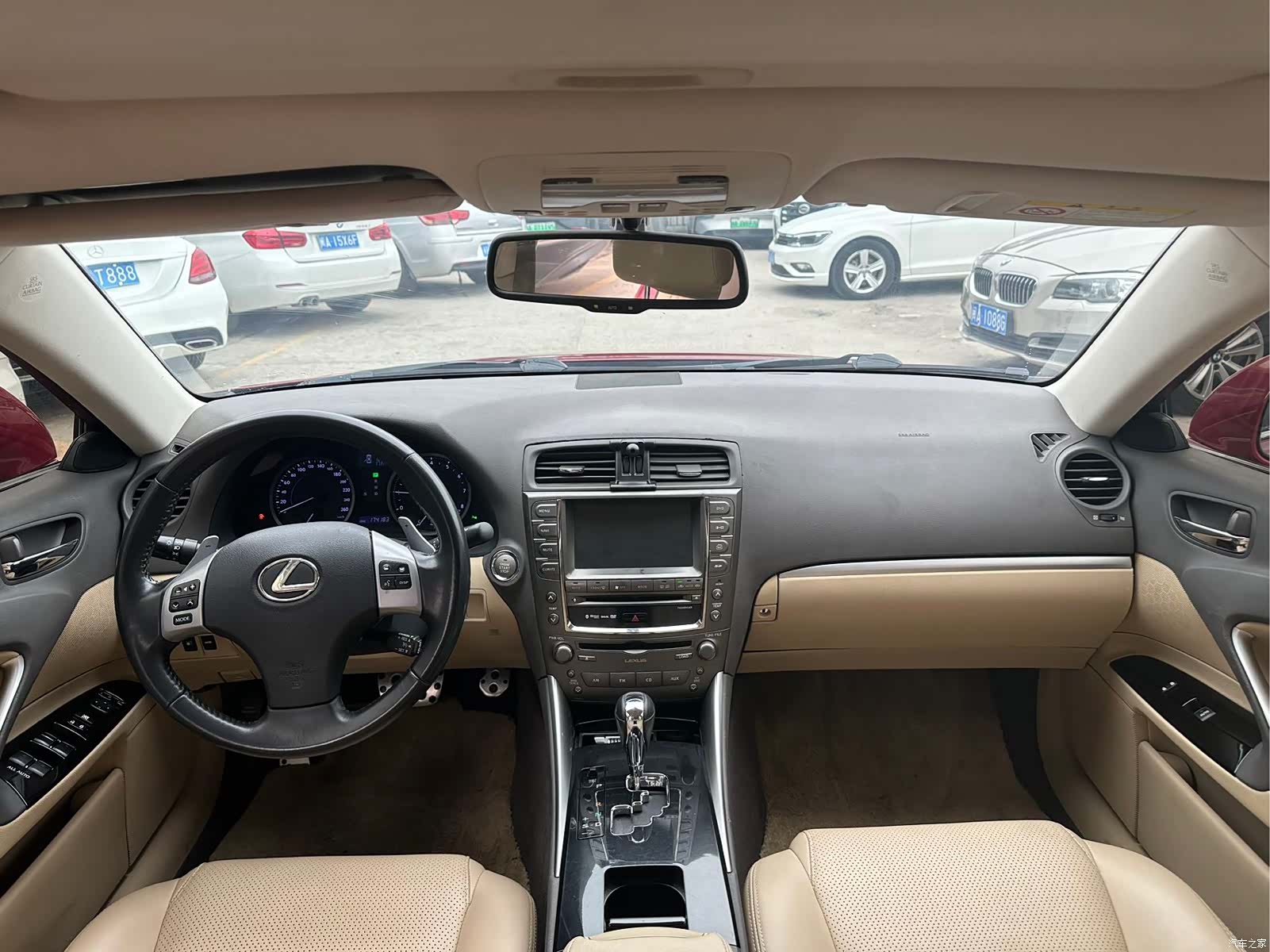 Lexus IS, 2012 6