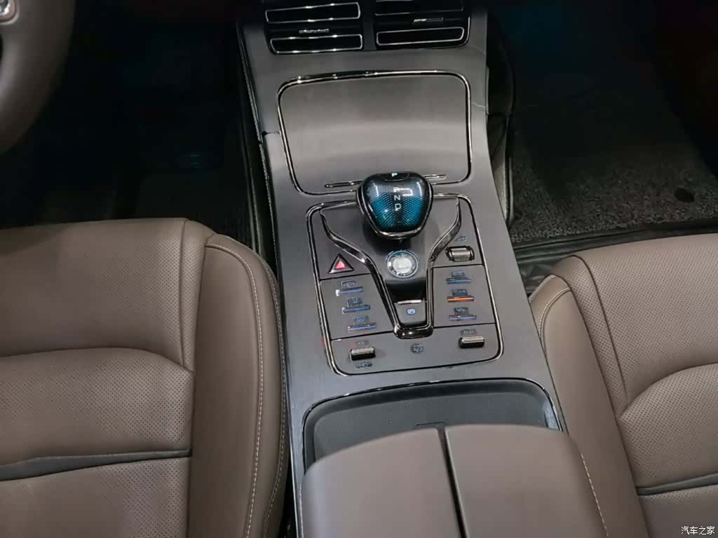 BYD Han, 2022 14