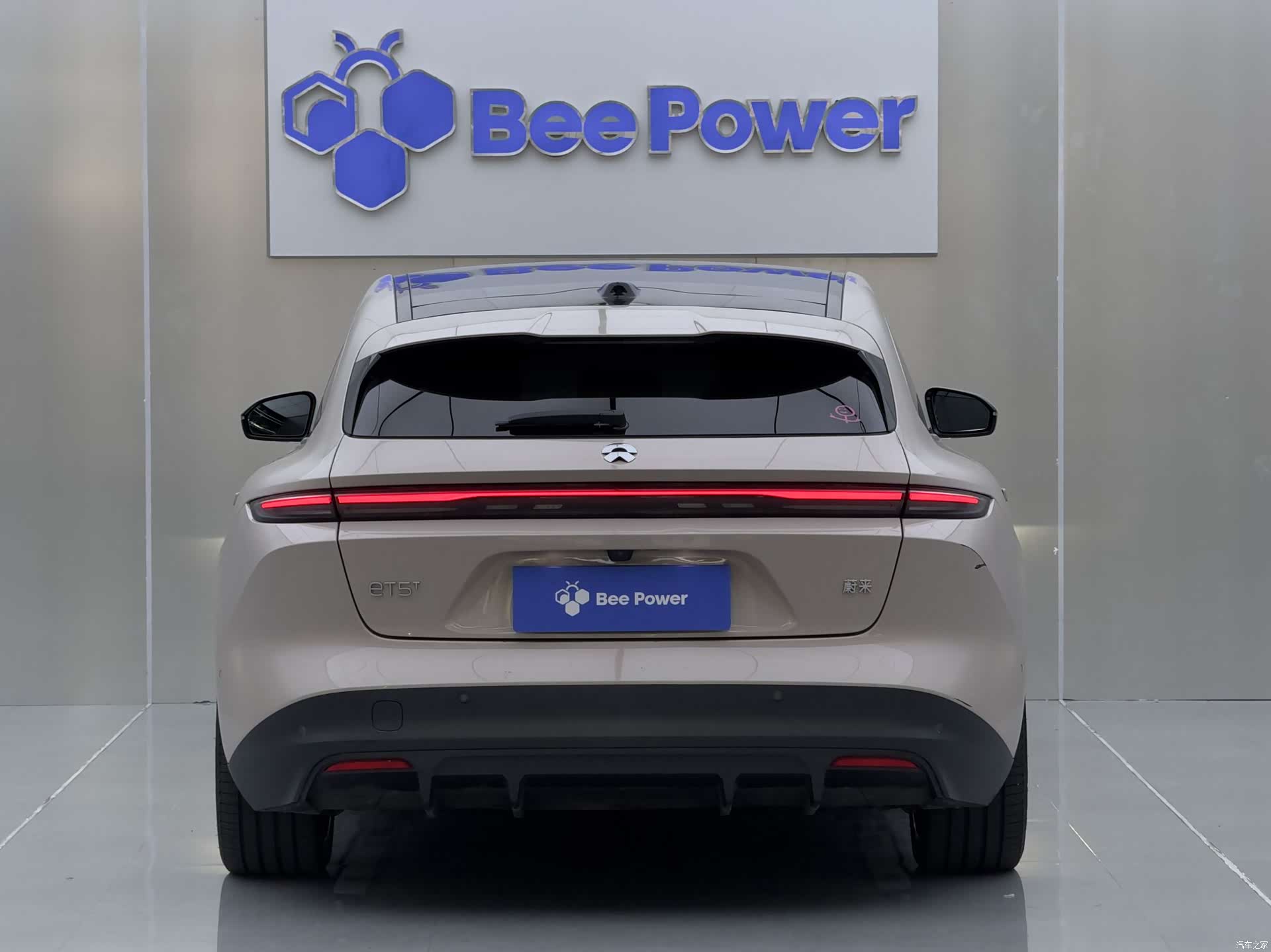 NIO ET5, 2024 7