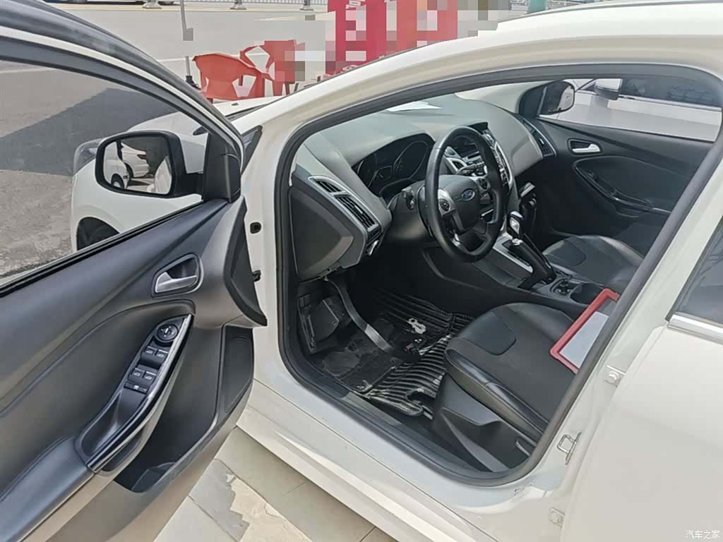 Ford Focus, 2015 16