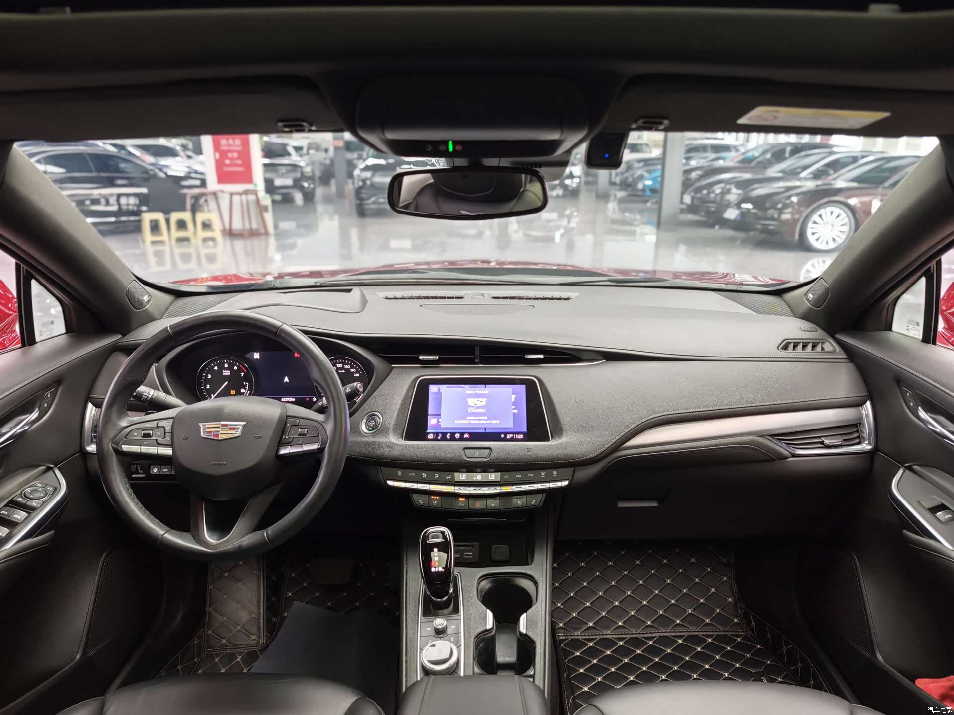Cadillac XT4, 2020 8