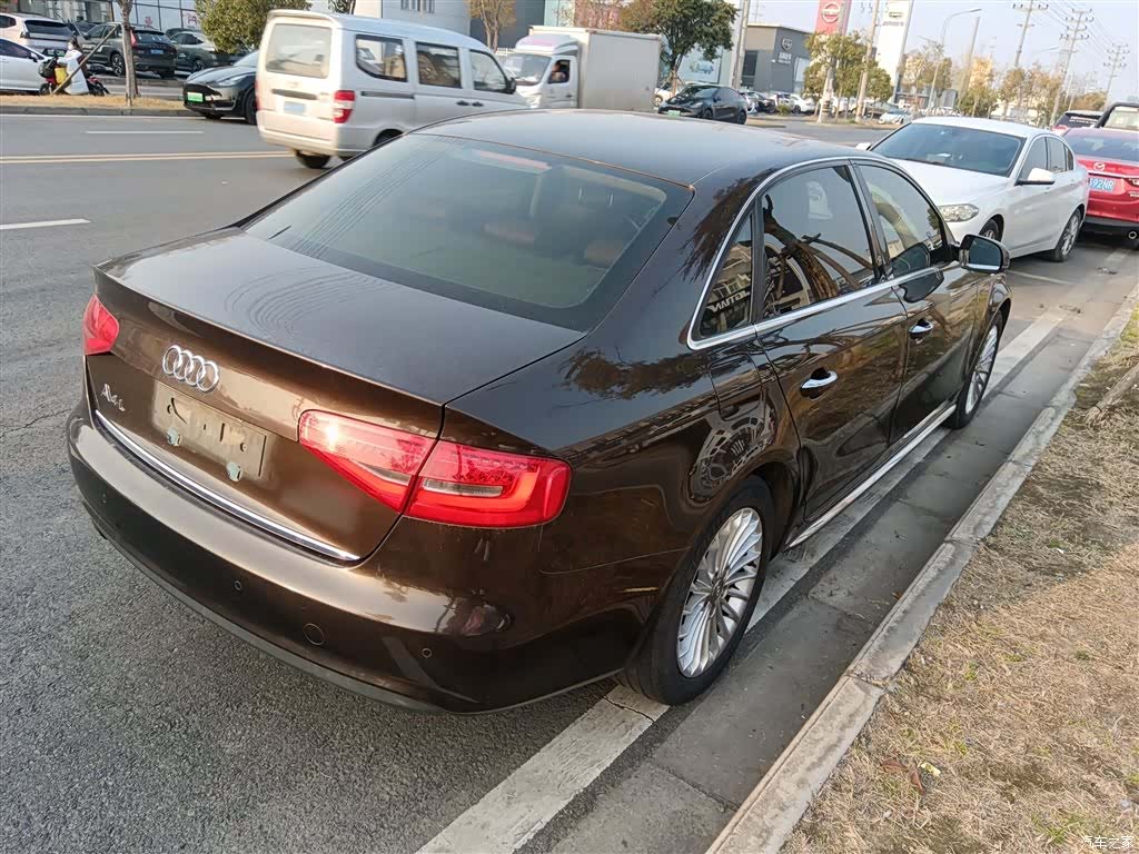 Audi A4L, 2016 все фото