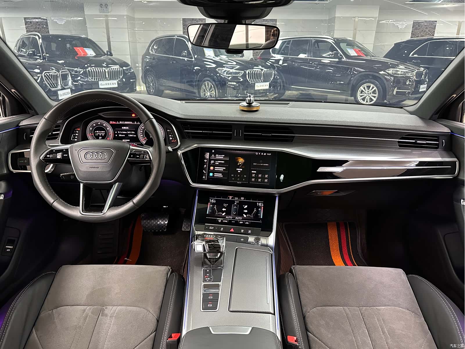 Audi A6L, 2021 11