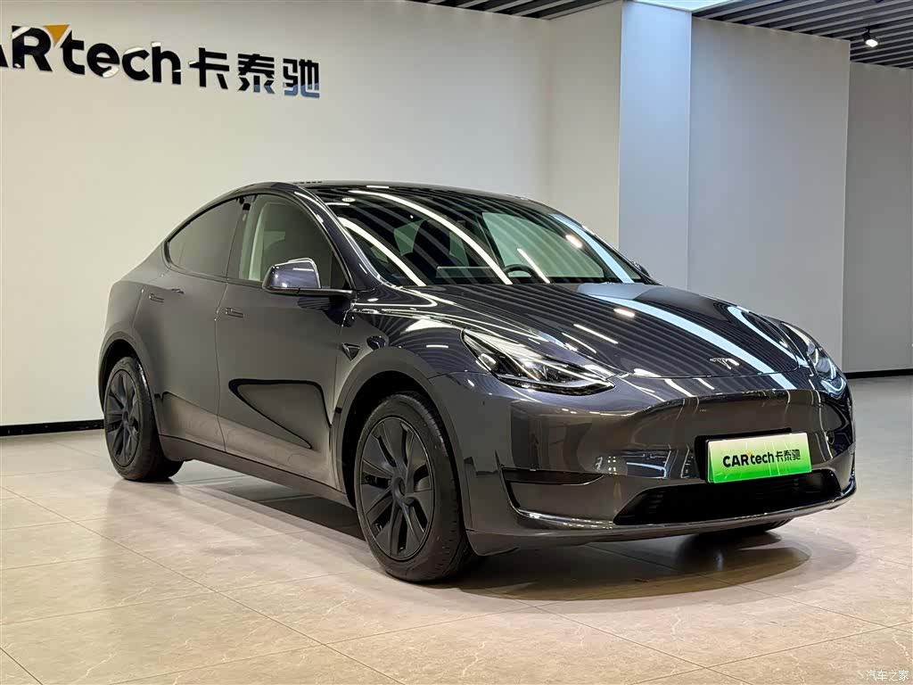 Tesla Model Y, 2024 2