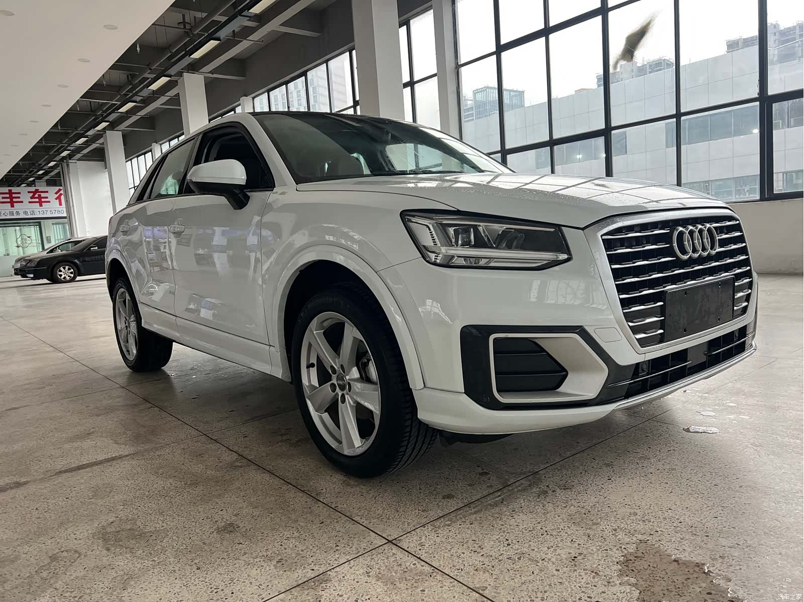 Audi Q2L, 2021 3
