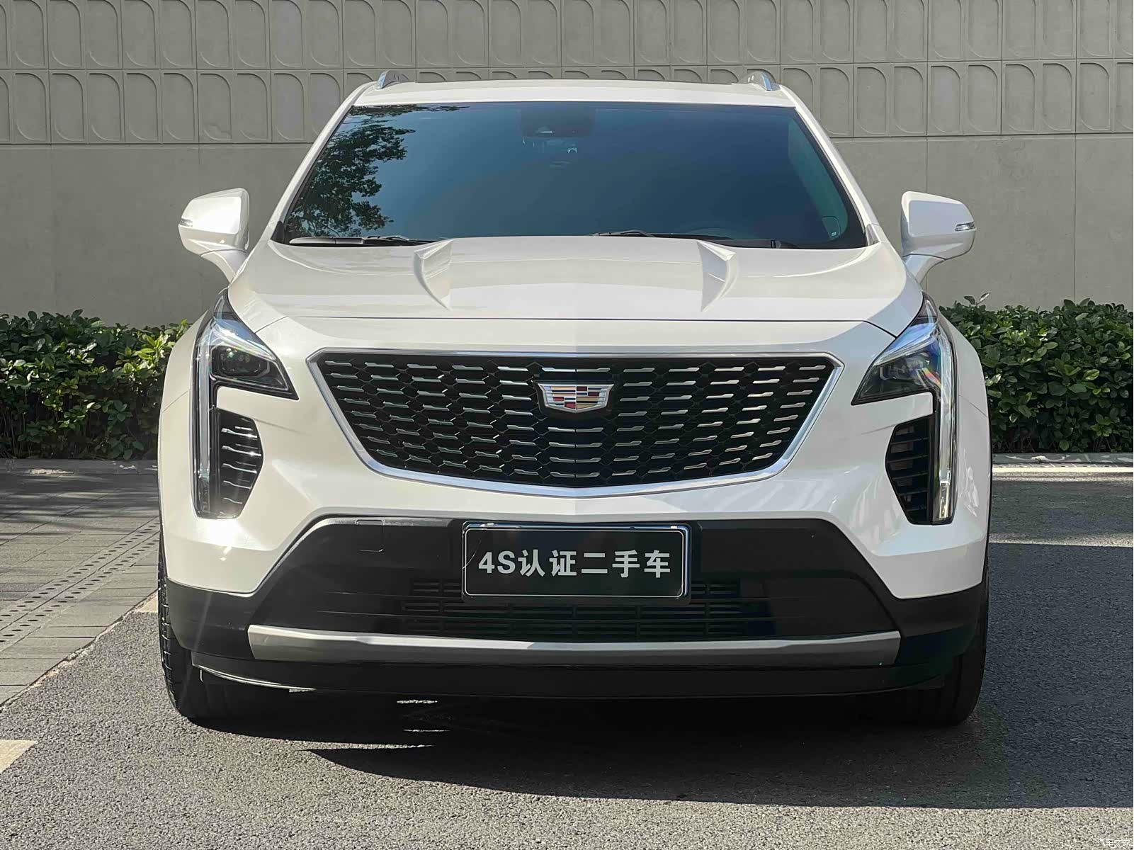 Cadillac XT4, 2023 2